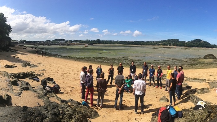 Les Groix Roussiens chantent marin