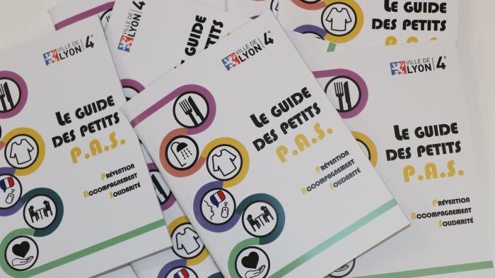 Le Guide Des Petits P A S Lyon Mairie Du 4 Le Guide Des Petits P A S Lyon Mairie Du 4